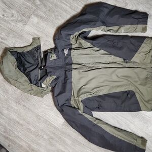 The North Face Hyvent Men's Olive and Black Parka Jacket